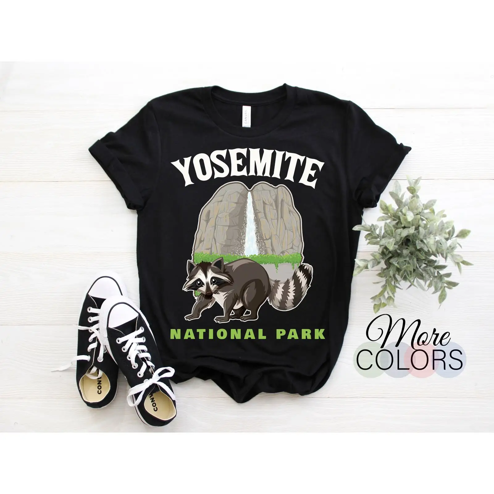 Outdoor Camping Yosemite - Camiseta com estampa de guaxinim do